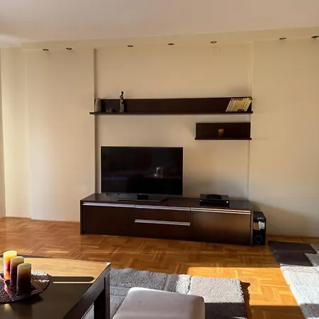 Cosy In Center Apartment *