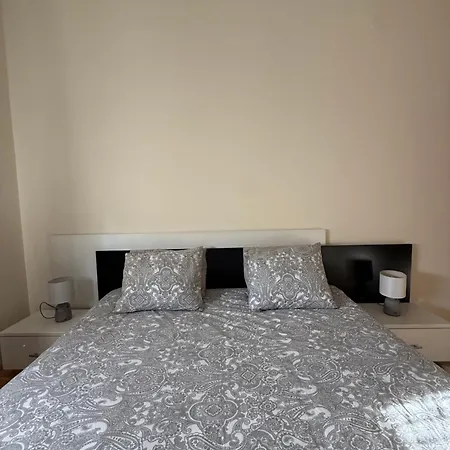 Apartment Cosy In Center